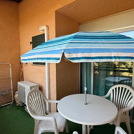 F1 Climatise Avec Piscine Apartment *